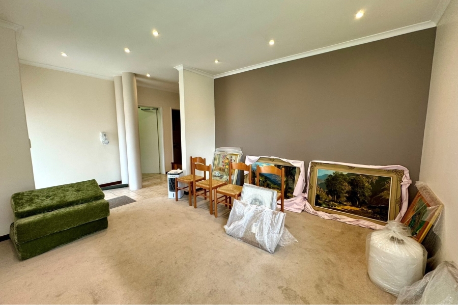 To Let 1 Bedroom Property for Rent in Welgemoed Western Cape
